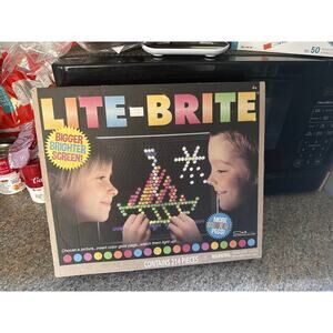 2018 Hasboro Lite Brite new in box all pieces